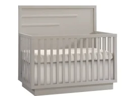 Como 4-in-1 Convertible Crib with Horizontal Molding