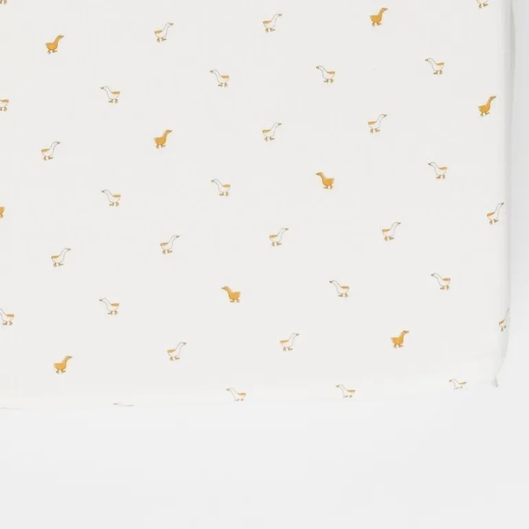 Hatchlings Crib Sheet
