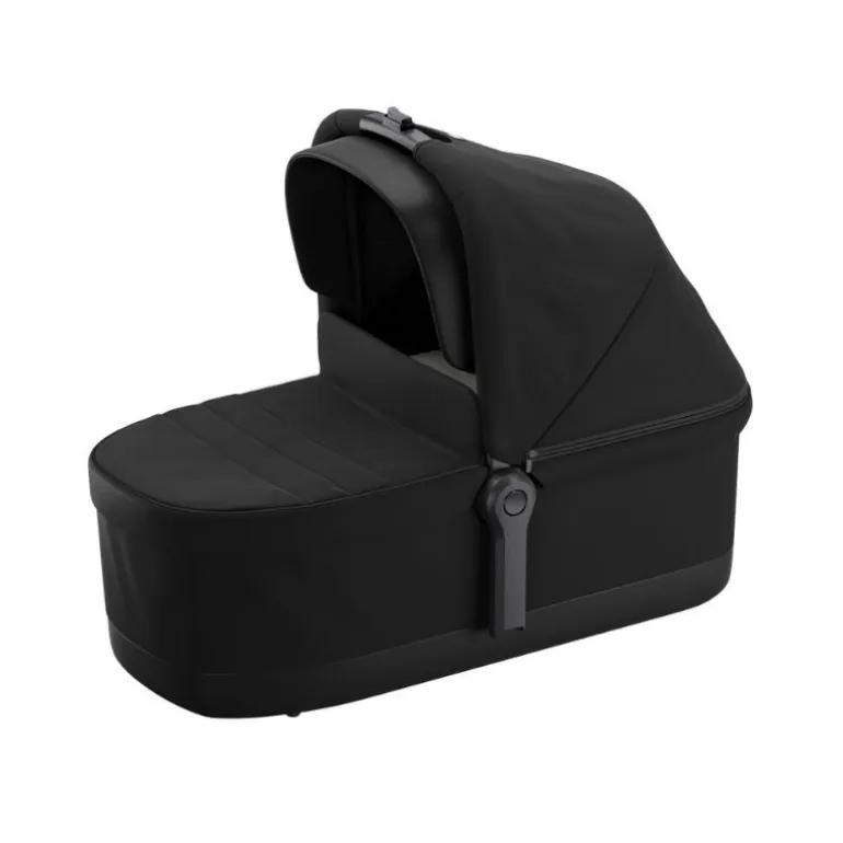 Sleek Bassinet
